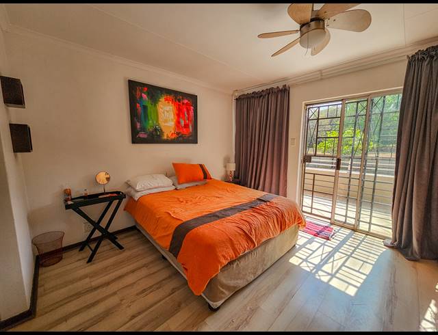 3 BEDROOM DUPLEX FOR SALE IN DIE HOEWES